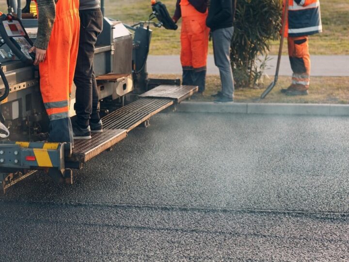 Nowe życie dla DK78: Remont nawierzchni w Jaronowicach i Chlewicach!