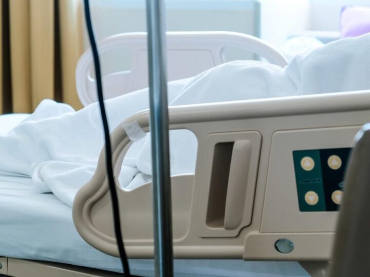 Rewolucja w opiece nad seniorami: Świętokrzyskie Centrum Geriatrii w Staszowie otwarte już w czerwcu!