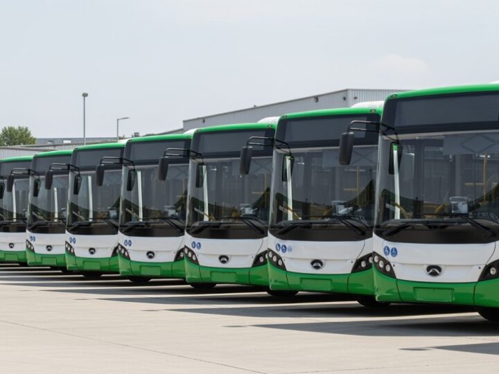 Specjalne linie autobusowe ZTM Kielce ułatwiają dojazd na mecze Ligi Mistrzów Industrii Kielce!