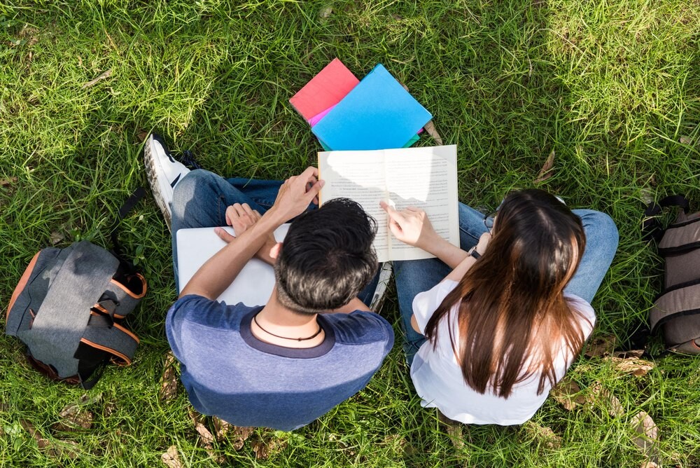 UJK: Przedmioty ścisłe i innowacyjne kierunki przyciągają tłumy studentów!