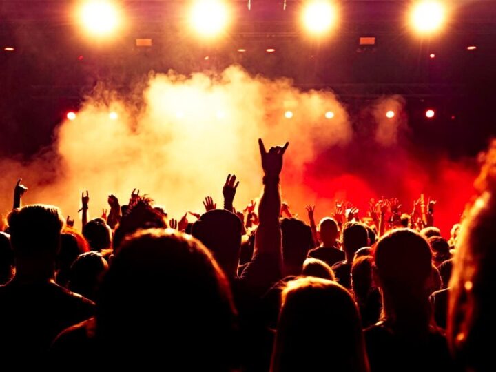 Festiwal „Przy Kominku” – Muzyczne Spotkania, Które Rozgrzewają Serca