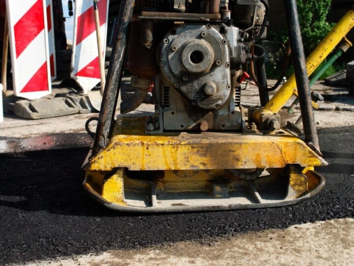 Inwestycje drogowe w Daleszycach: Nowe trasy, lepsza komunikacja dla mieszkańców