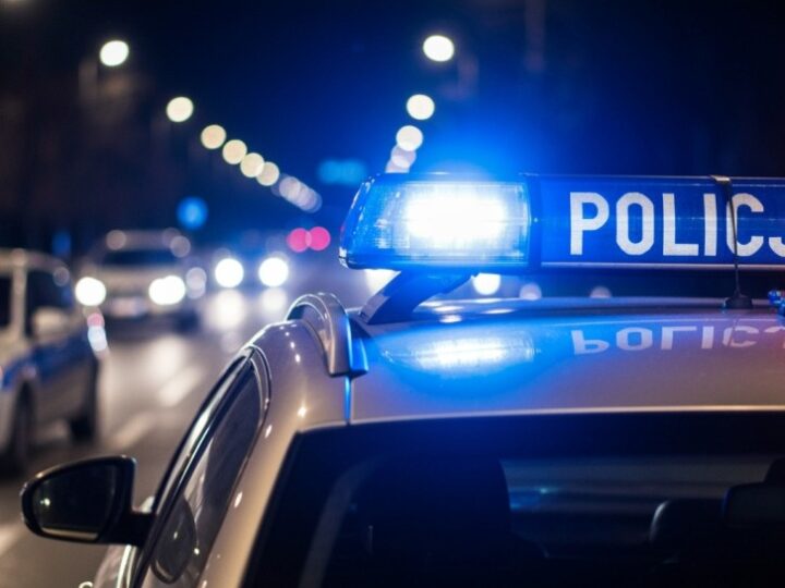 Kieleccy policjanci zatrzymali oszusta, który wyłudził 30 000 zł od seniorki