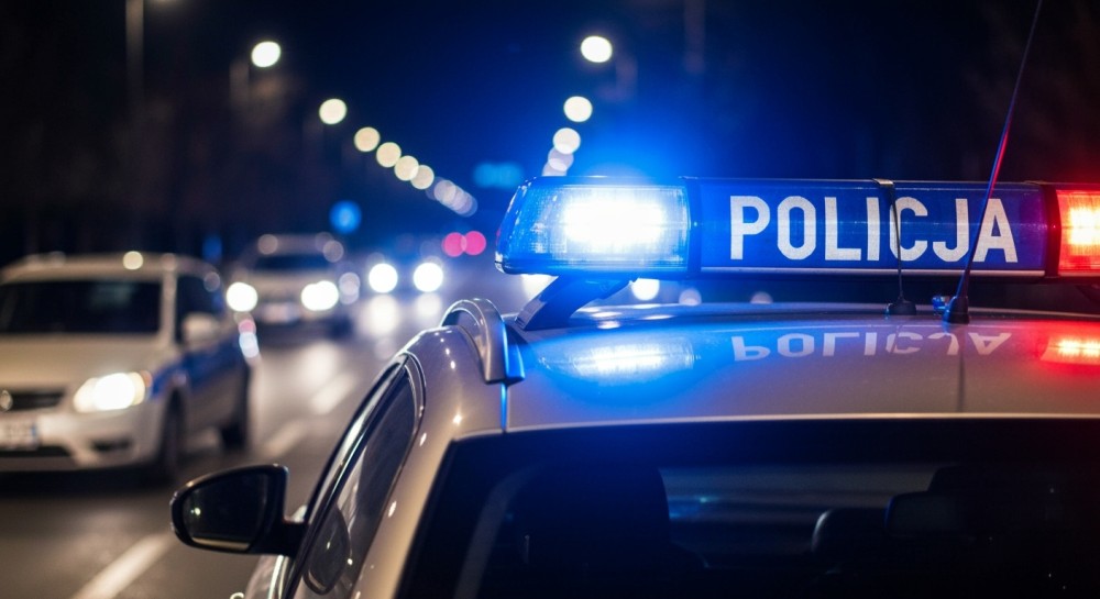 Kieleccy policjanci zatrzymali oszusta, który wyłudził 30 000 zł od seniorki