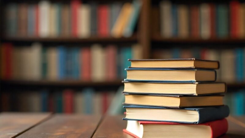 Kielce ożywiają literaturę: Startuje Book Club w Miejskiej Bibliotece!