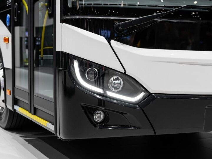 Psychologiczne wsparcie dla kierowców: nowoczesna pracownia w lokalnej bazie autobusowej!