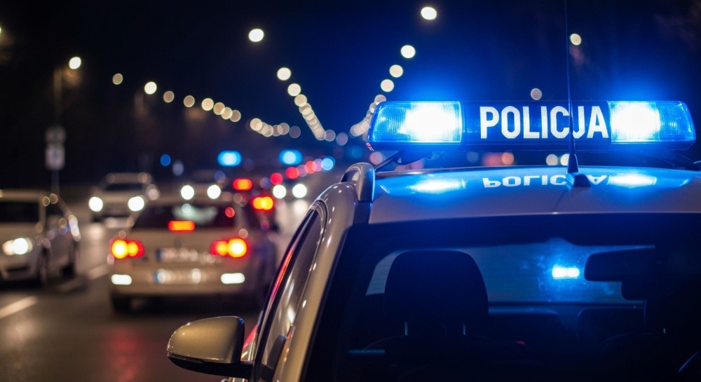 Zatrzymanie poszukiwanego mężczyzny podczas rutynowego patrolu na przystanku