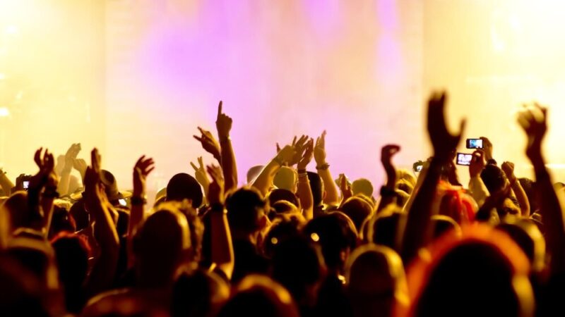 Emocjonalna podróż z Agatą Turkot: „Dom Dobry” w Kino Fenomen