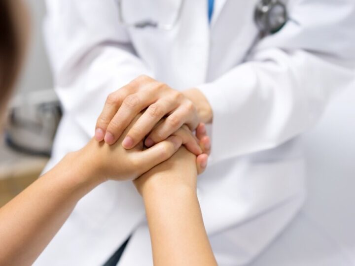 Bezpłatne szczepienia przeciw meningokokom dla dzieci i młodzieży!