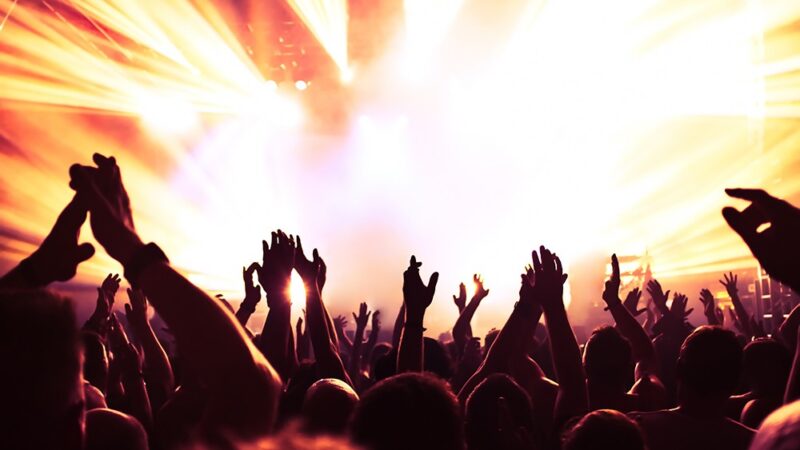 Gwiazdkowy hit: koncert w Kielcach z charytatywnym akcentem!