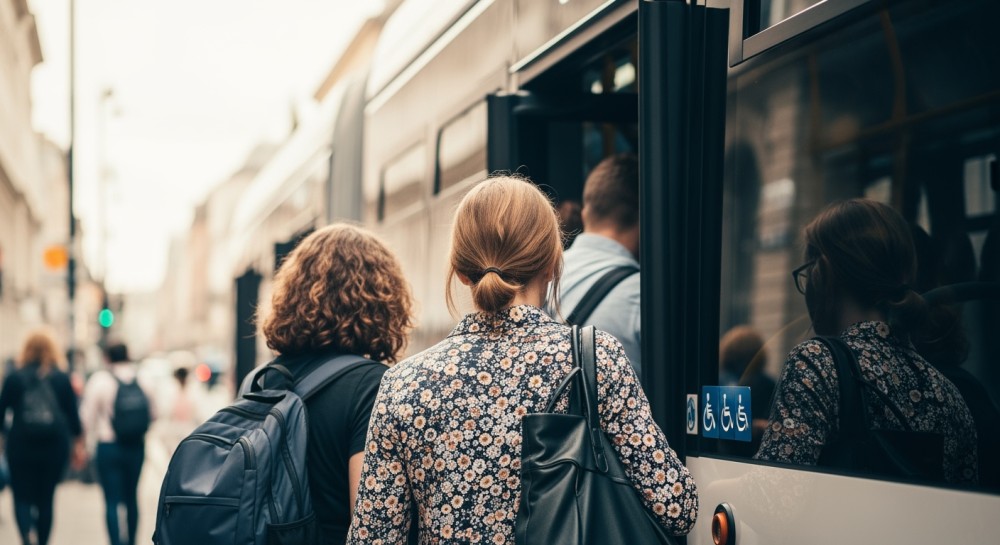 Reklama na kieleckich autobusach – odkryj nowy wymiar promocji!