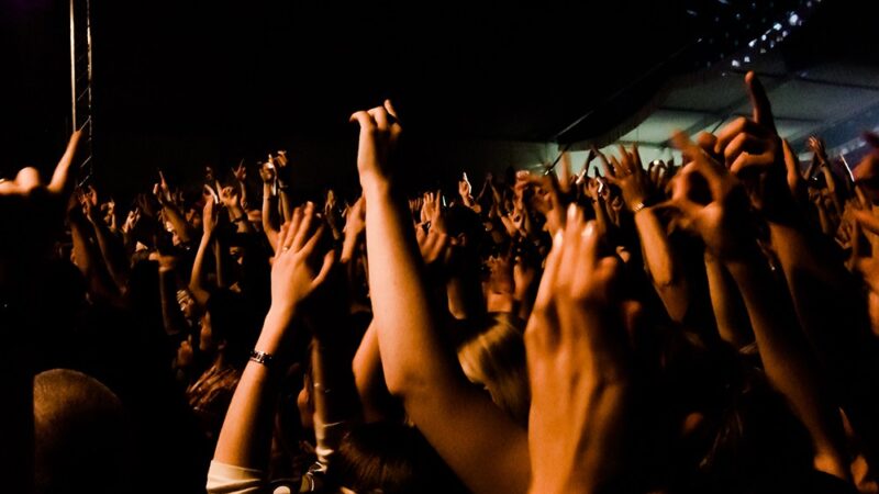 Kolędowanie w sercu Świętokrzyskiego: Dołącz do 32. Konkursu Kolęd i Pastorałek!