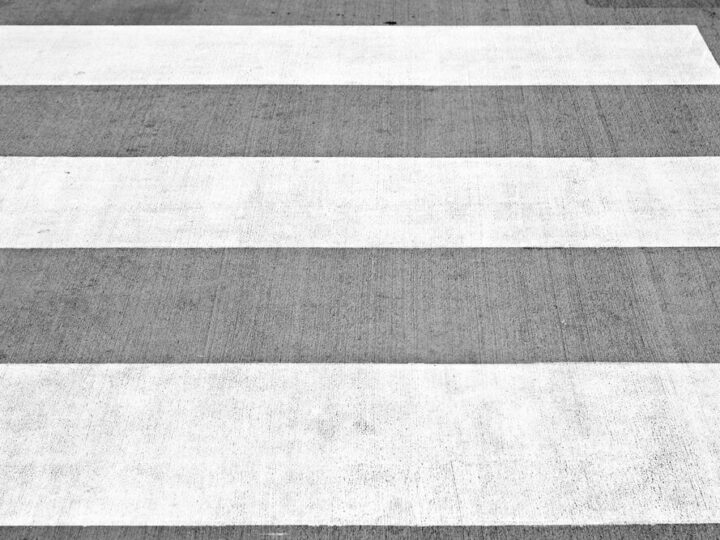 Suków stawia na bezpieczeństwo: uczniowie otrzymali odblaskowe akcesoria