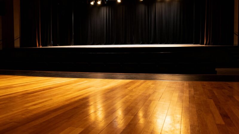 Odkryj Magię Wiejskiego Teatru – Świętokrzyski Przegląd 2025!