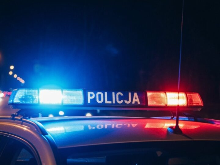 Zatrzymany 21-latek oszust, który wyłudził 21 000 zł od 77-letniej seniorki