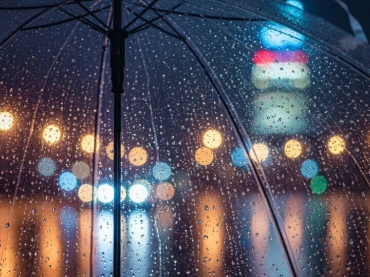 Gęste mgły w Kielcach – alert IMGW!