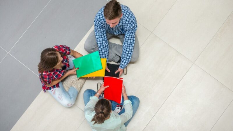 Nowa Era Edukacji: Inwestycja w Przyszłość Uczniów w Ćmińsku