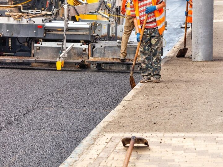 Inwestycje w Gminie Nowiny: remont drogi i projekt cyberbezpieczeństwa na horyzoncie