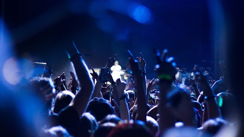 Karnawałowa potańcówka dla wszystkich pokoleń w Galerii Echo