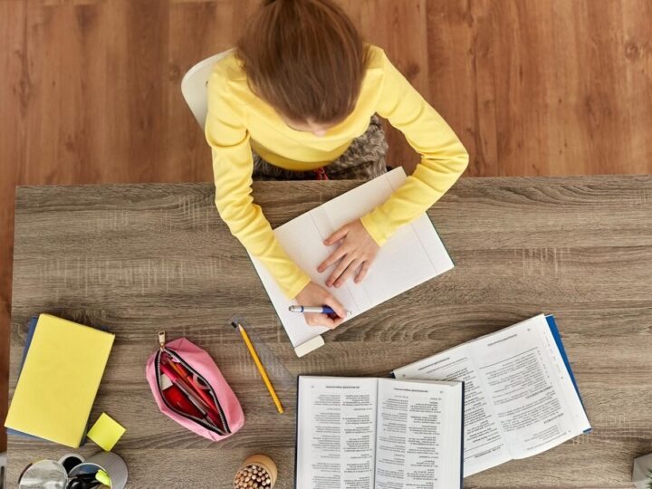 Zainspiruj swoje dziecko do nauki technologii! Bezpłatne warsztaty clickON od Minecrafta po AI