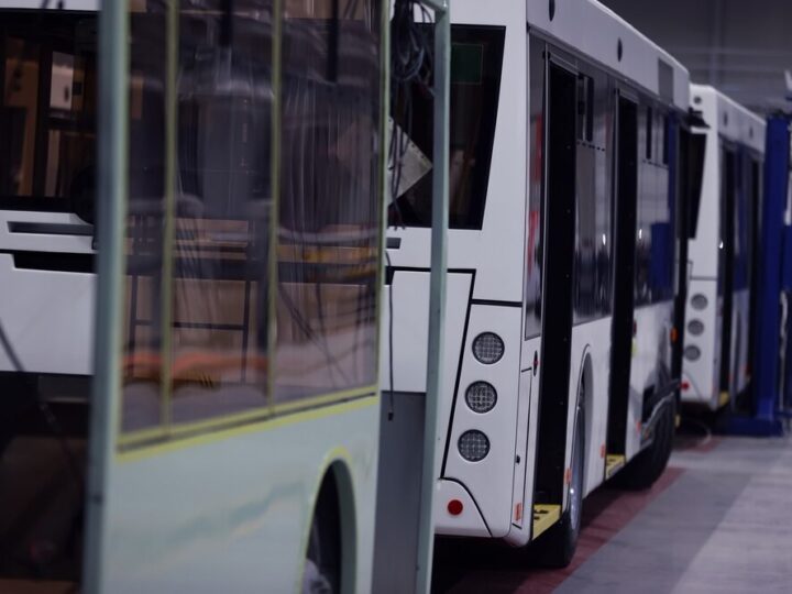 Kielce w chaosie komunikacyjnym: autobusy omijają kluczowe ulice!