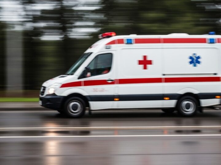 Bezpieczne wycieczki dziecięce – policja przerwała niebezpieczny kurs autokaru