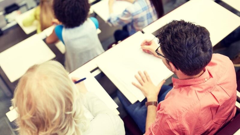 Zgłoś się do Gwiezdnego Kręgu: Olimpiada Wiedzy o UE czeka na Ciebie!