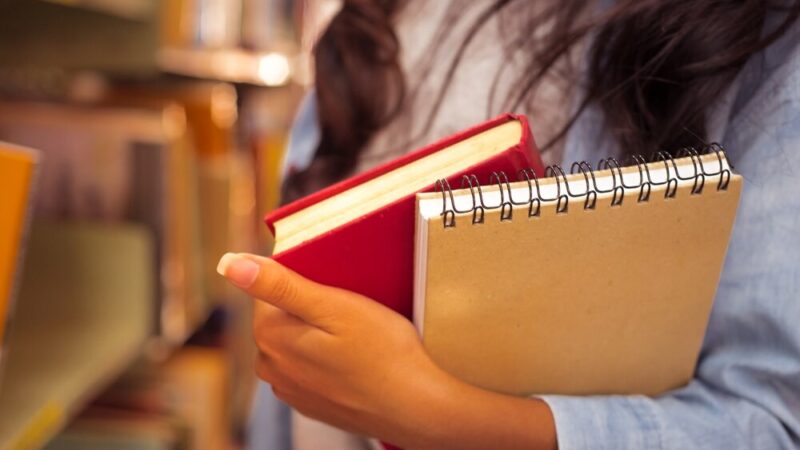 Wioski bez troski: Konkurs plastyczny dla młodych artystów z terenów wiejskich!