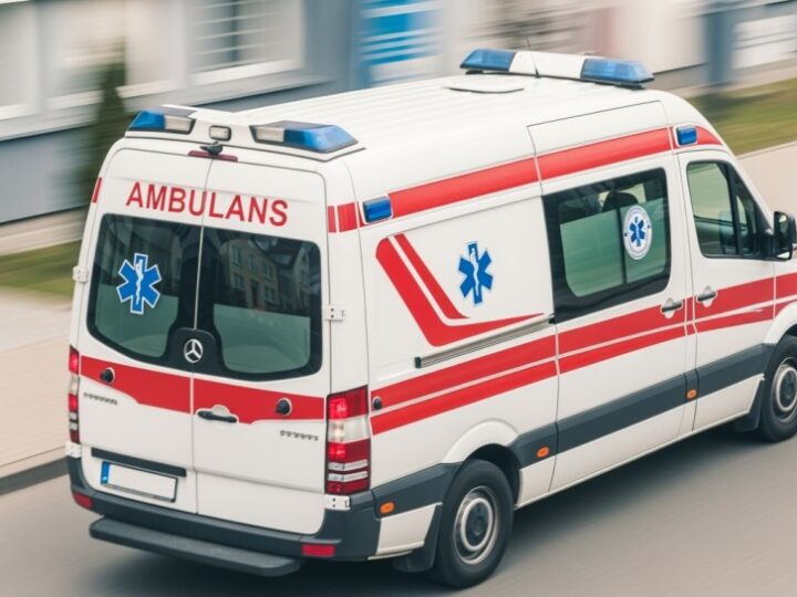 Mężczyzna uratowany z pustostanu w mroźną noc