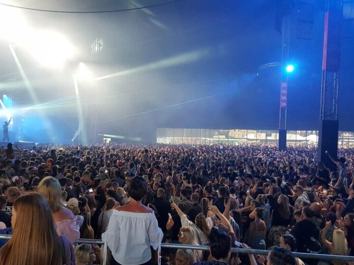 Emocjonujące otwarcie Miejsko-Gminnego Ośrodka Kultury w Daleszycach – nowa era dla społeczności