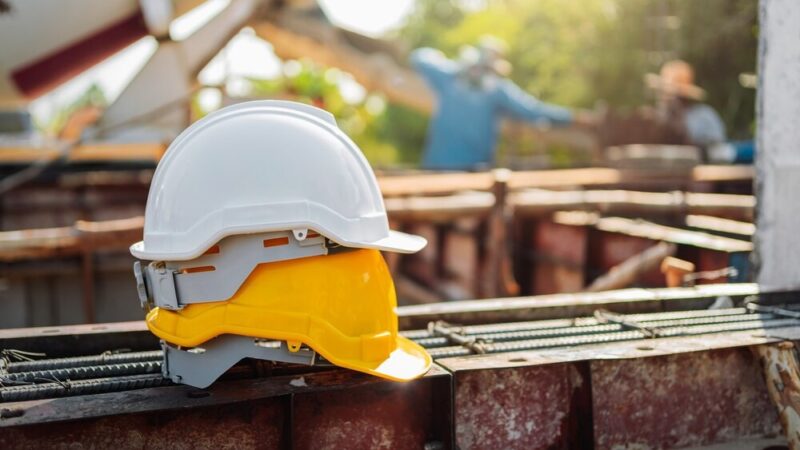 Barokowa brama w Łopusznie znów lśni po renowacji za 1,3 miliona złotych