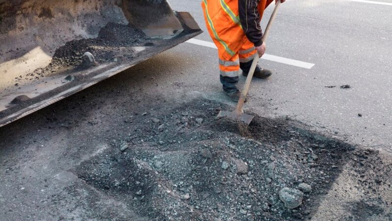 Budowy wracają na ulice: Sukowska, Karczunek, Wydryńska i Al. Górników Staszicowskich znów w akcji!