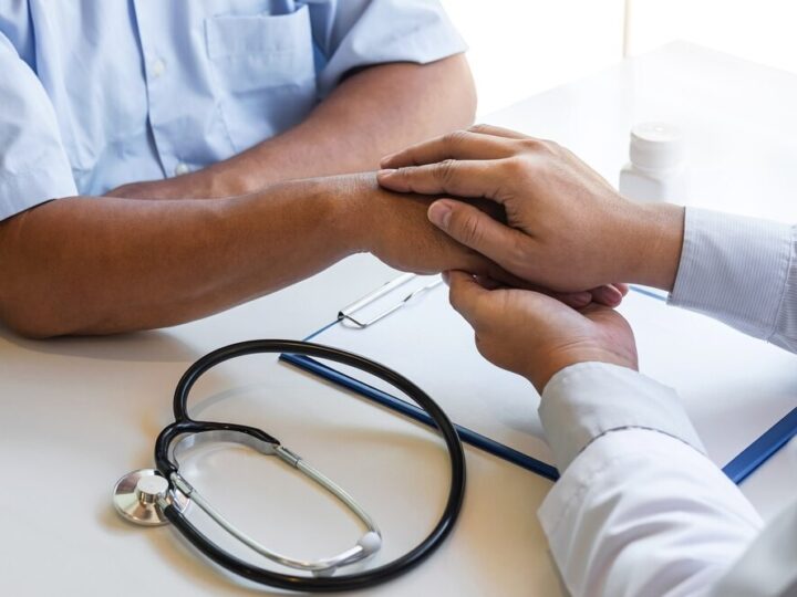 Nie jesteś sam — wsparcie w każdym wieku jest na wyciągnięcie ręki