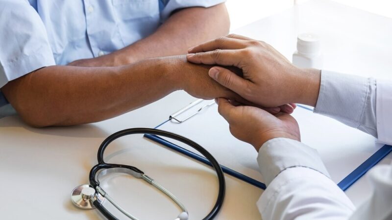 Nie jesteś sam — wsparcie w każdym wieku jest na wyciągnięcie ręki