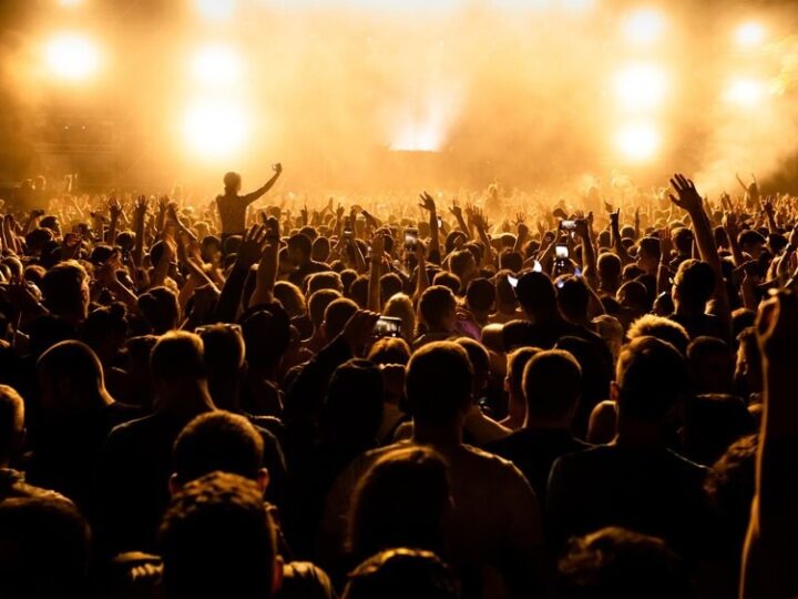 Wybierz zespół na Dni Łagowa i stwórz niezapomniane chwile!