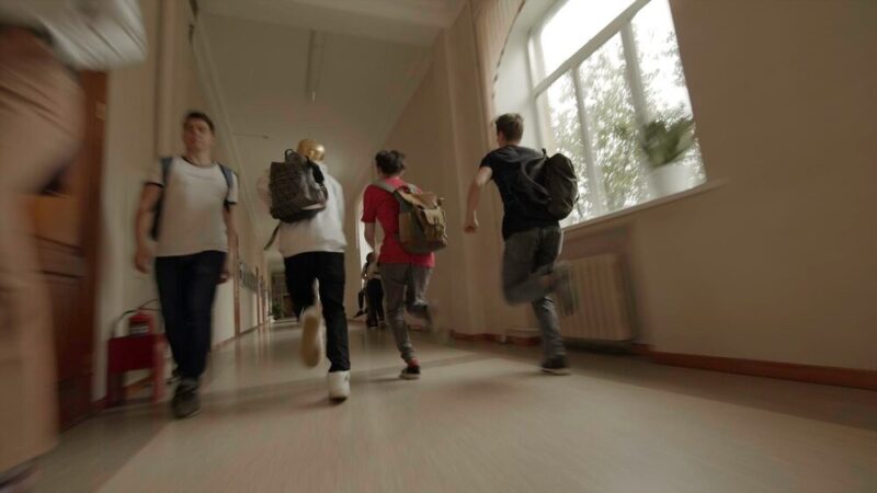 Edukacyjne seanse dla dzieci: interaktywne warsztaty w WDK