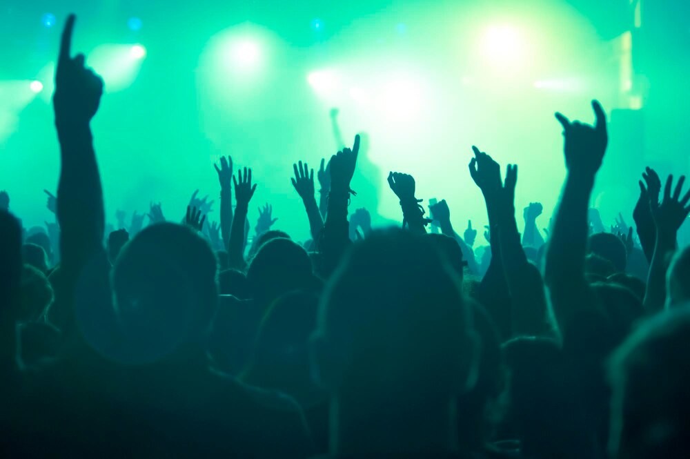 Góralskie rytmy w Amfiteatrze Kadzielnia – nie przegap koncertu Małej Armii Janosika!