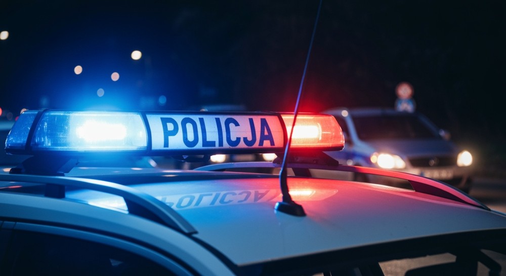 Dramatyczny wieczór: 35-latek w areszcie po rozboju podczas zakrapianego spotkania