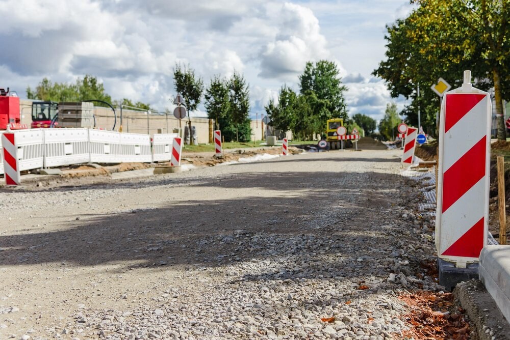 Nowe inwestycje drogowe w gminie Morawica – umowy podpisane!