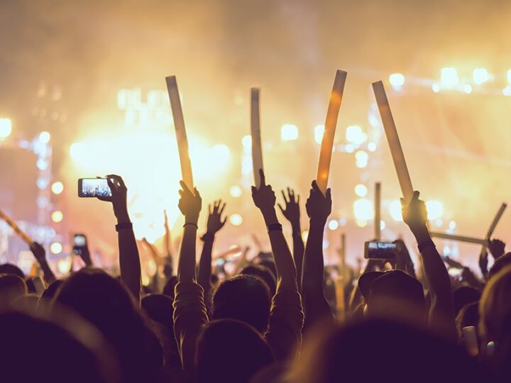 Blisko: Emocjonalna Muzyczna Wędrówka Pawła Jabłońskiego