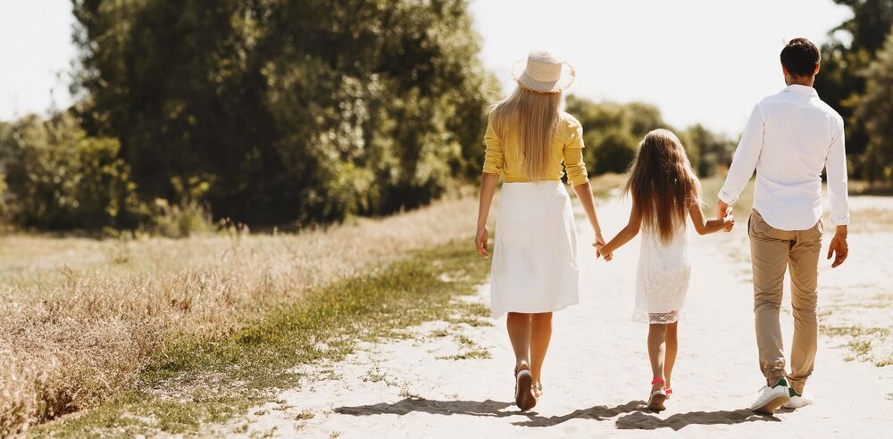 Wielkanocna miłość: jak rodziny zastępcze budują nowe domy