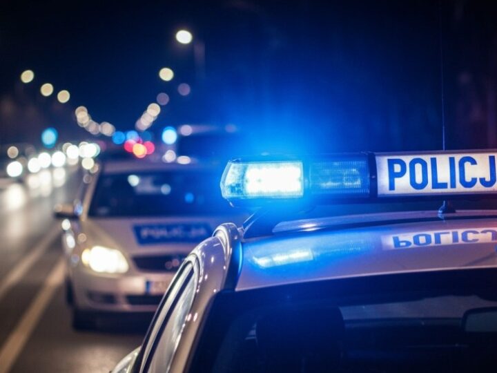 Fałszywe banknoty w Kielcach: Policja zatrzymuje oszusta!