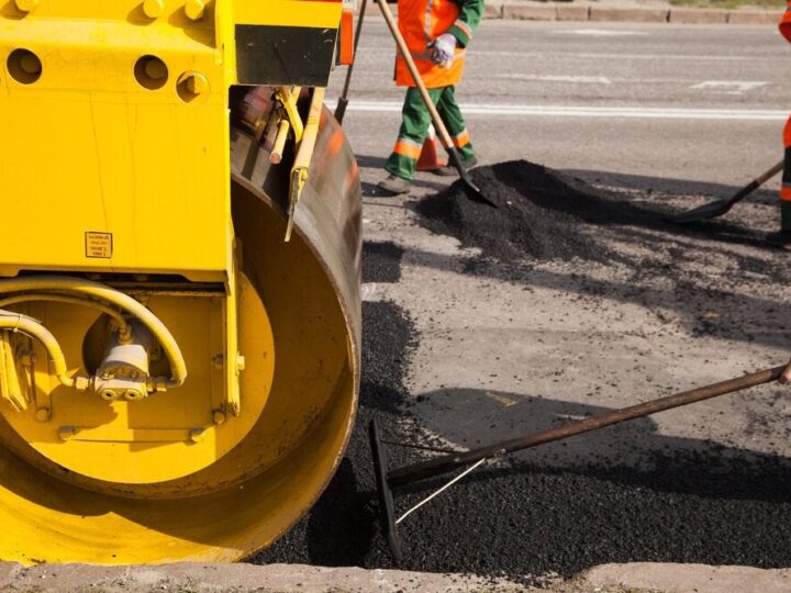 Inwestycje drogowe w gminie Piekoszów: Trzy kluczowe projekty na horyzoncie