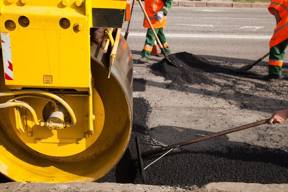 Inwestycje drogowe w gminie Piekoszów: Trzy kluczowe projekty na horyzoncie