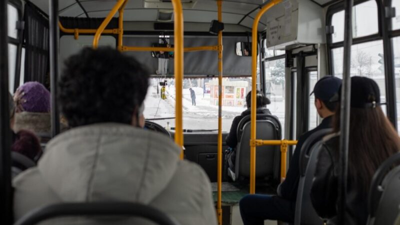 Masłów modernizuje przystanki: nowa infrastruktura dla mieszkańców