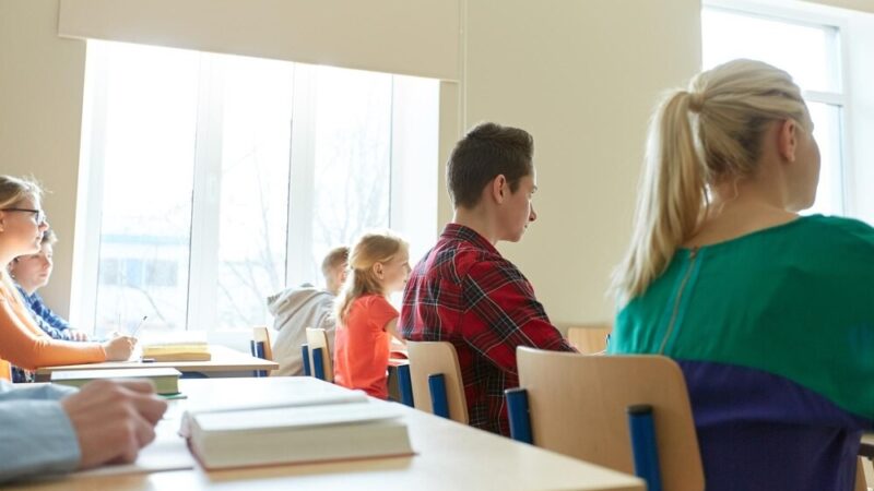 Uroczyste zakończenie roku akademickiego Uniwersytetu Trzeciego Wieku w Piekoszowie