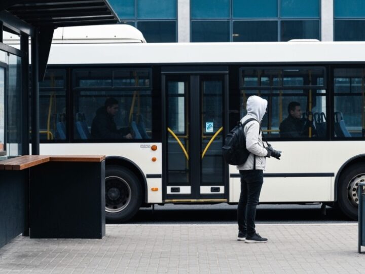 Weekendowy Bilet Dobowy – Podróżuj Bez Ograniczeń do Północy!