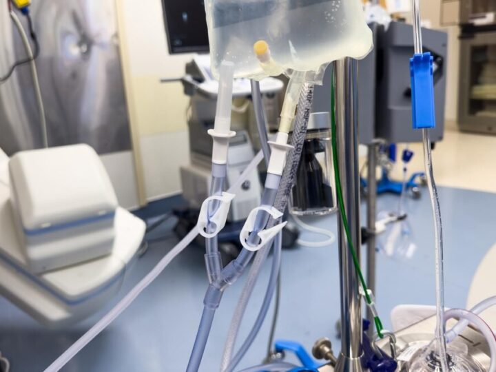 Kąpielisko zamknięte z powodu zakwitu sinic – zdrowie na pierwszym miejscu!