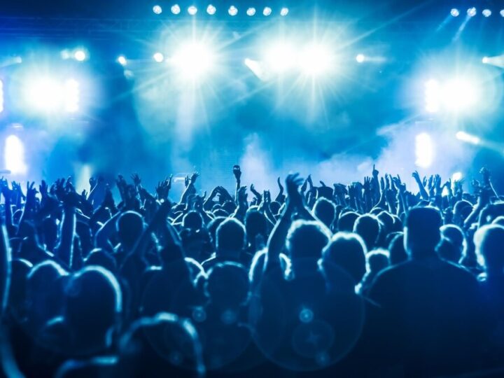 Muzyczny hołd dla bohaterów: Koncert „Piosenki z Barykady” w Kielcach