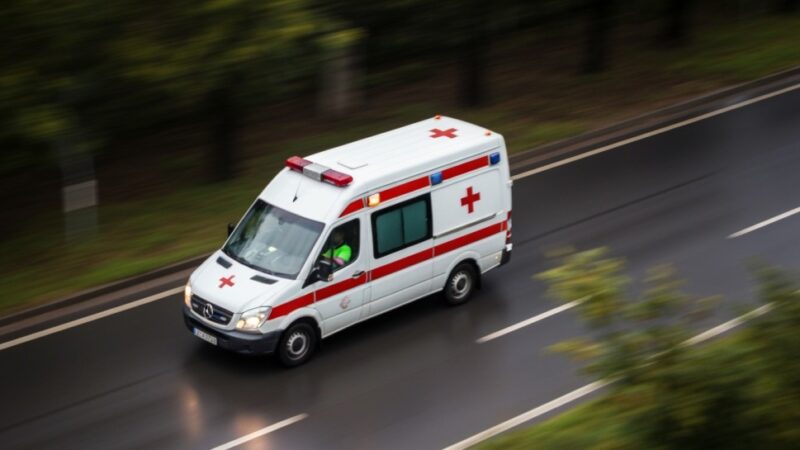 Jak reagować na syreny alarmowe? Przewodnik po sytuacjach kryzysowych